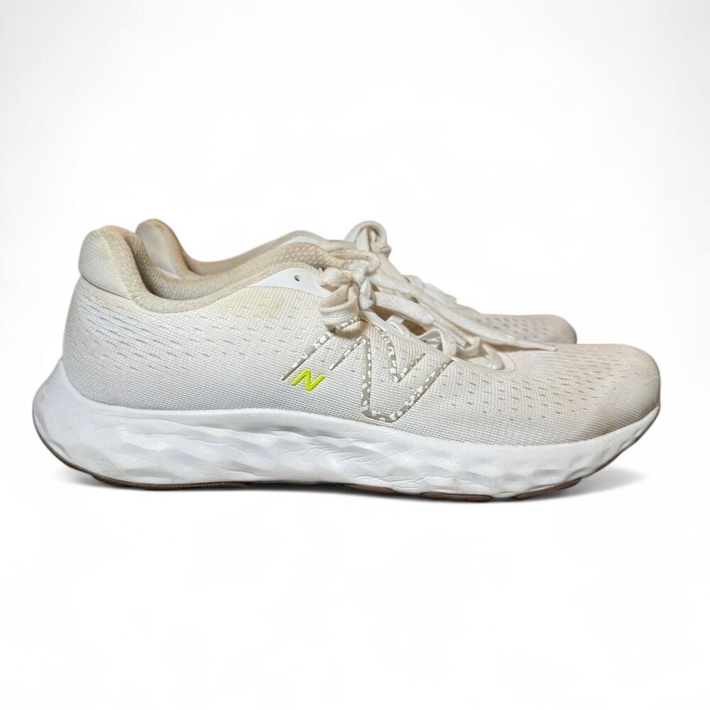 White New Balance Fresh Foam 5200GW running athletic shoes  M 9.5/W11 - Picture 3 of 8